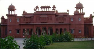 Hotel Gaj Kesri 3 Star  hotel in Bikaner