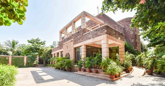 Hotel Karni Bhawan is 3 Star Resort in Jodhpur