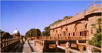 WelcomHeritage Bal Samand Lake Palace at Mandore Road, Jodhpur