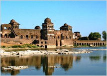 Mandu Tour Package